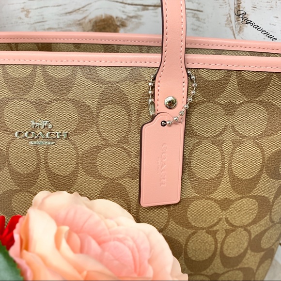 Coach signature city zip tote petal khaki wristlet - Picture 6 of 8
